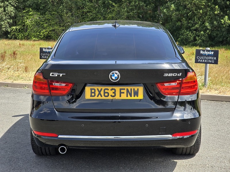 BMW 3 Series Gran Turismo 320d Luxury - U91780