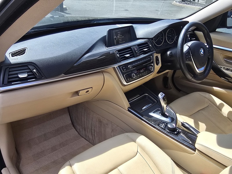 BMW 3 Series Gran Turismo 320d Luxury - U91780