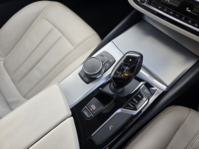 BMW 5 Series 520d SE - U91783
