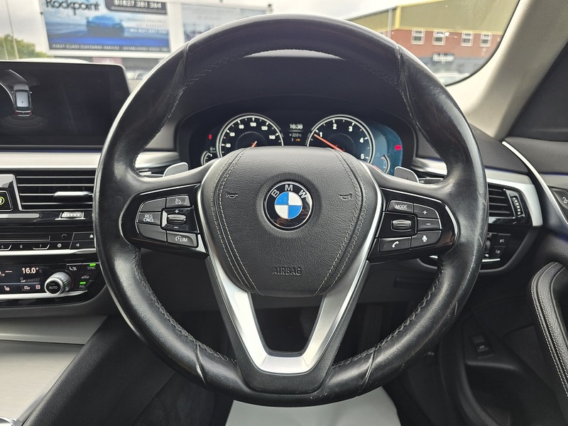 BMW 5 Series 520d SE - U91801