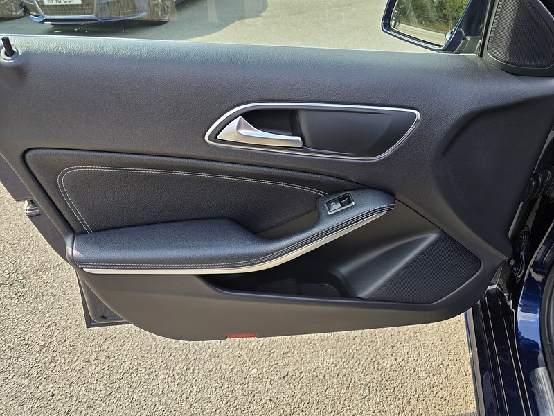 Mercedes-Benz A Class A180 SE - U91808