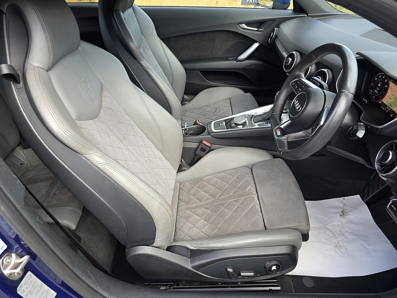 Audi TT TFSI S line - U91812