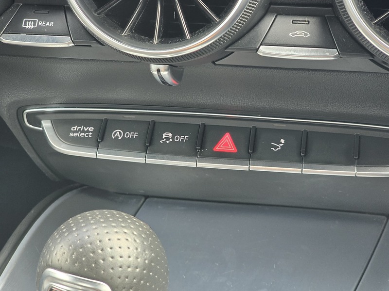 Audi TT TFSI S line - U91812