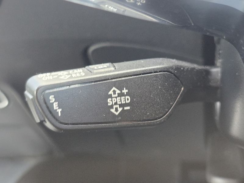 Audi TT TFSI S line - U91812