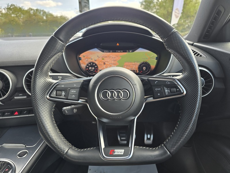 Audi TT TFSI S line - U91812