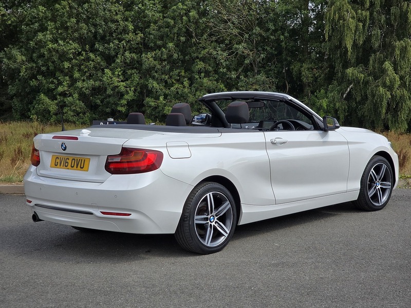 BMW 2 Series 218i Sport - U91813