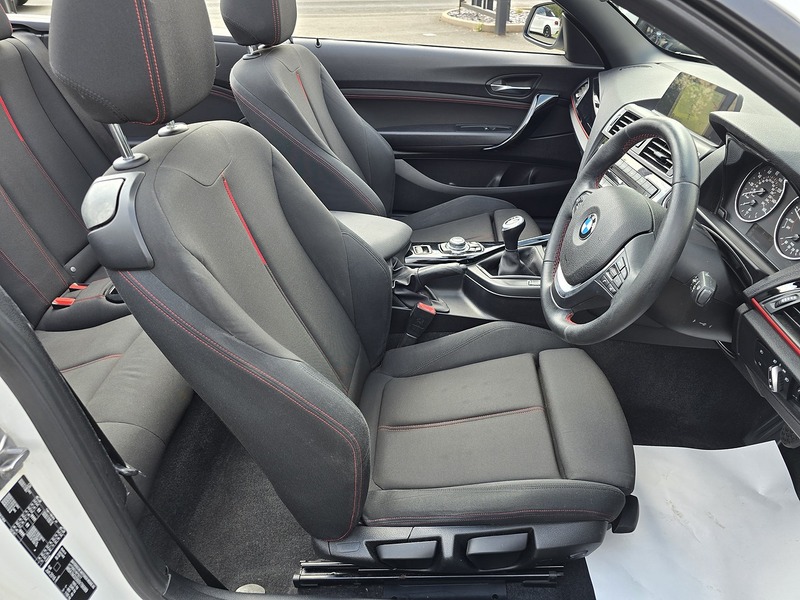 BMW 2 Series 218i Sport - U91813