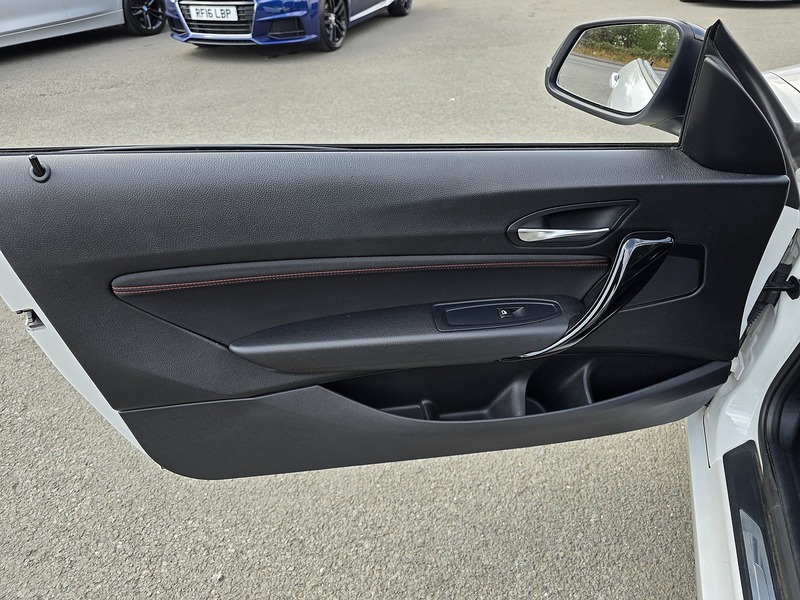 BMW 2 Series 218i Sport - U91813
