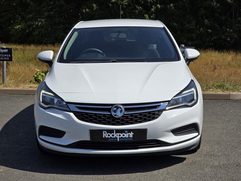 Vauxhall Astra i Turbo Design - U91814
