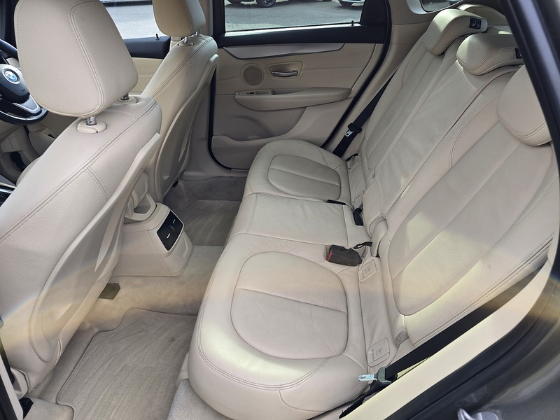 BMW 2 Series Active Tourer 218d SE - U91816