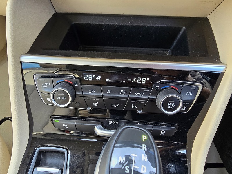 BMW 2 Series Active Tourer 218d SE - U91816