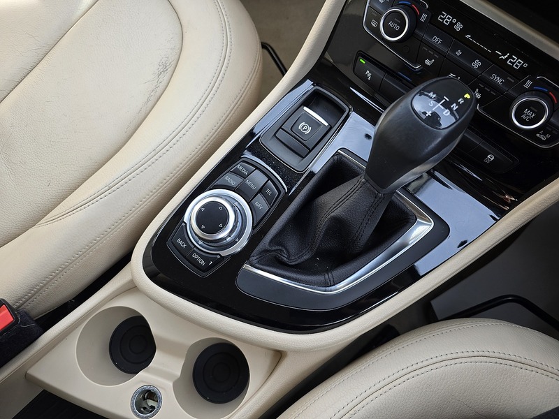 BMW 2 Series Active Tourer 218d SE - U91816
