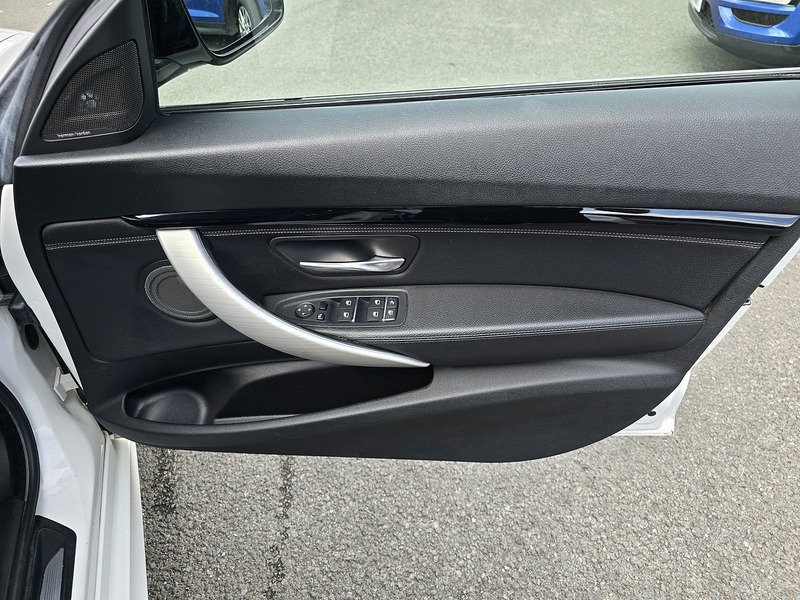 BMW 3 Series Gran Turismo 320d M Sport - U91824