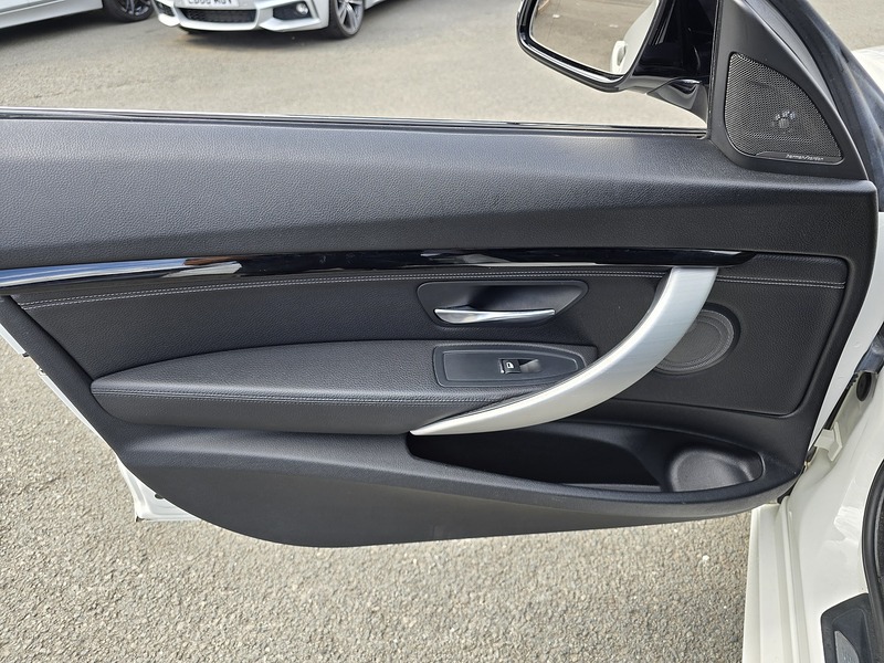 BMW 3 Series Gran Turismo 320d M Sport - U91824