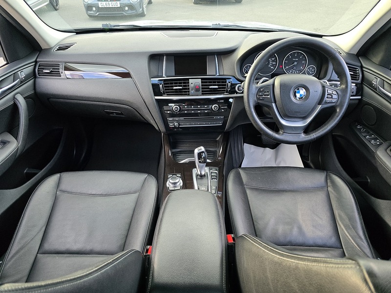 BMW X3 20d xLine - U91827