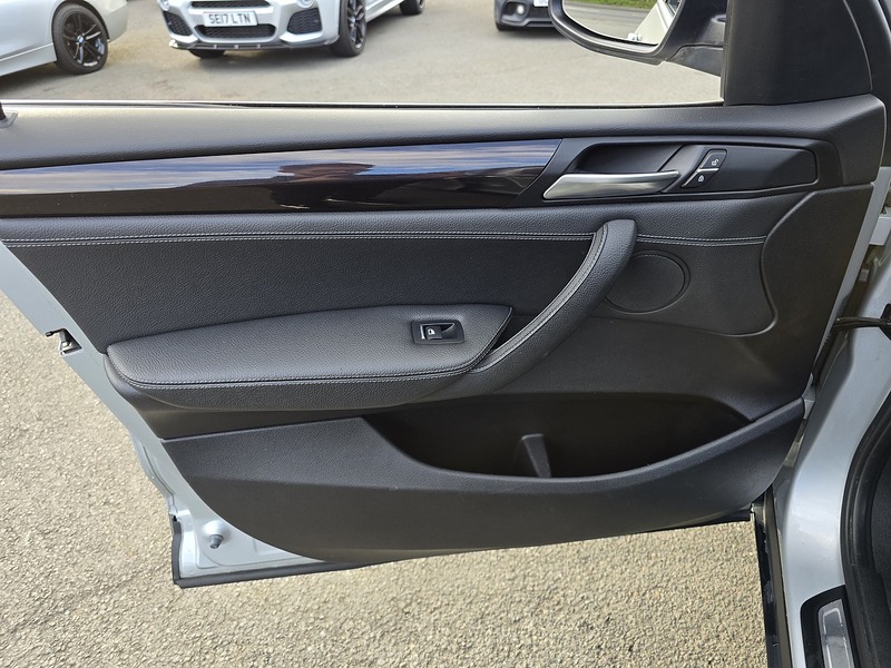 BMW X3 20d xLine - U91827