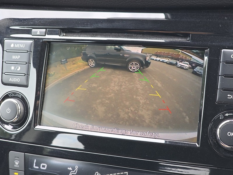 Nissan Qashqai DIG-T Acenta Premium - U91831