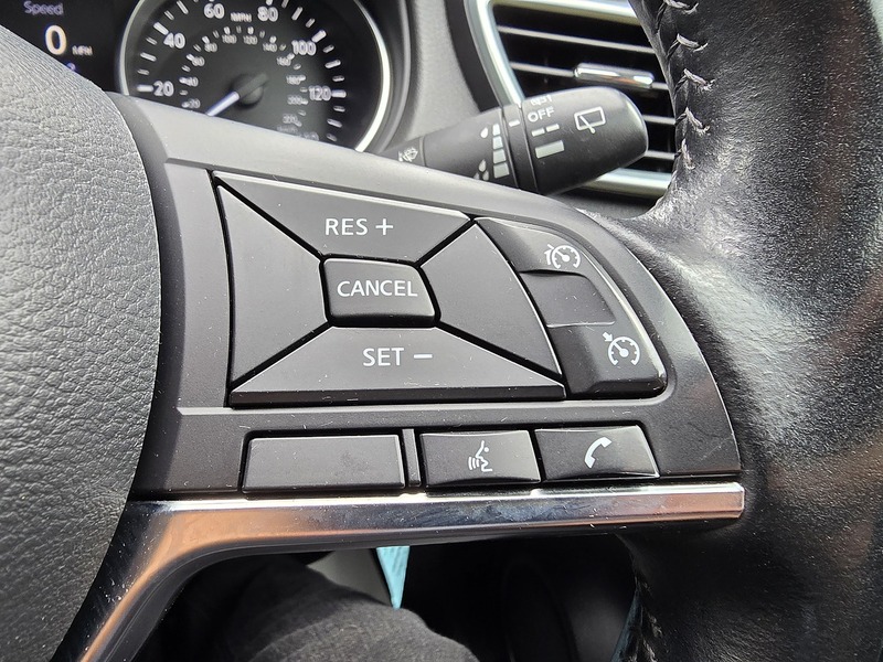 Nissan Qashqai DIG-T Acenta Premium - U91831
