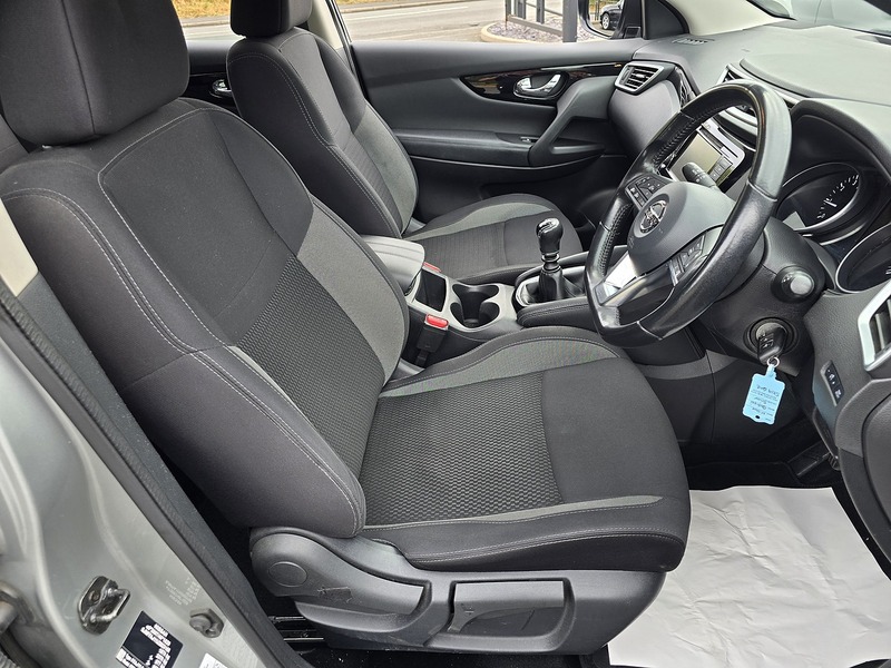 Nissan Qashqai DIG-T Acenta Premium - U91831