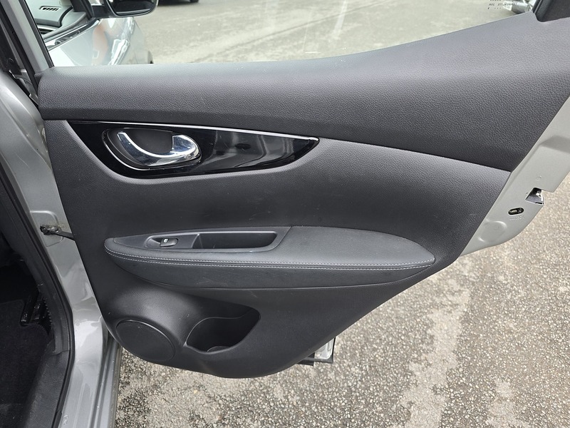 Nissan Qashqai DIG-T Acenta Premium - U91831