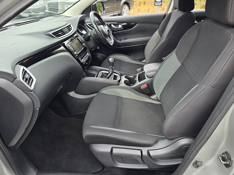 Nissan Qashqai DIG-T Acenta Premium - U91831
