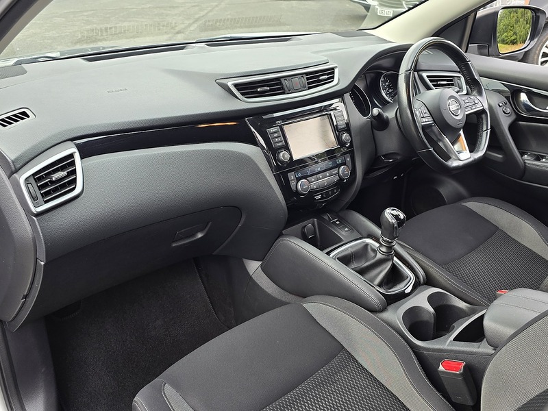Nissan Qashqai DIG-T Acenta Premium - U91831