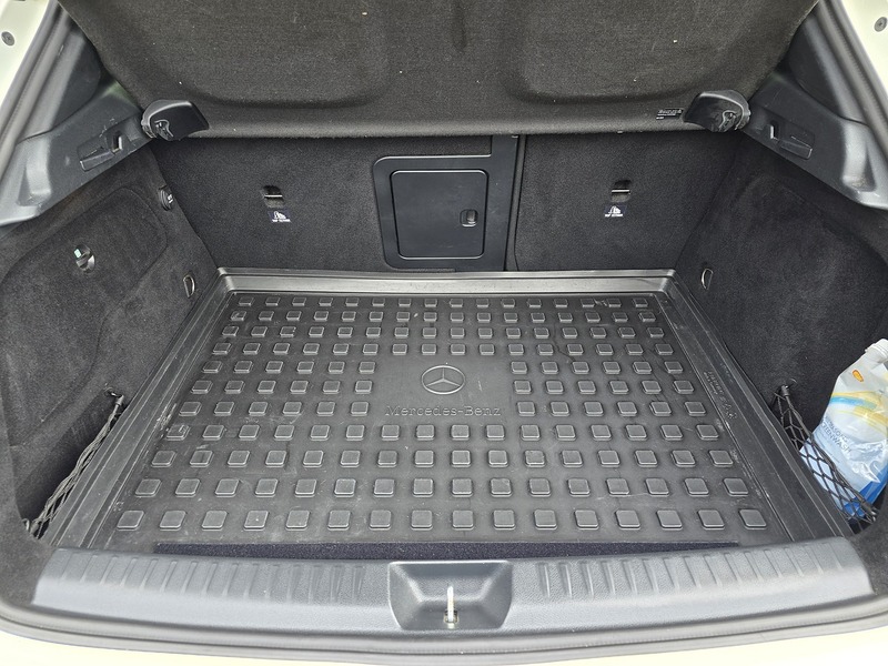 Mercedes-Benz GLA GLA45 AMG - U91834