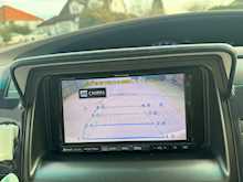 Toyota Estima Hybrid 