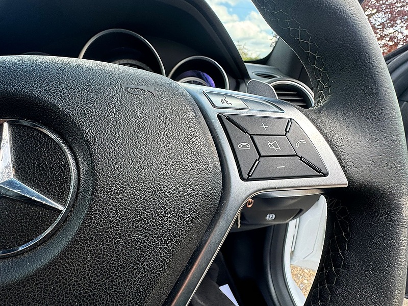 Mercedes-Benz 6.3 C63 V8 AMG Edition 507 Coupe 2dr Petrol SpdS MCT Euro 5 (507 ps)