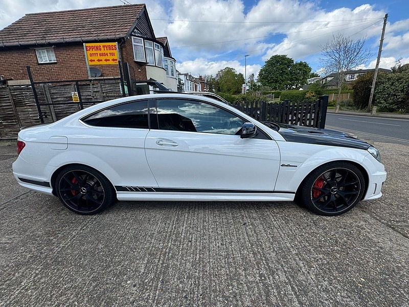 Mercedes-Benz 6.3 C63 V8 AMG Edition 507 Coupe 2dr Petrol SpdS MCT Euro 5 (507 ps)