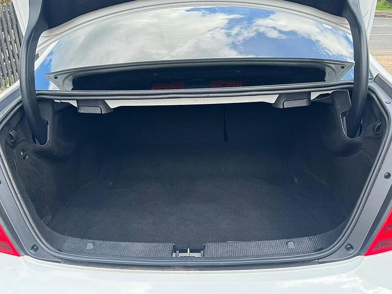 Mercedes-Benz 6.3 C63 V8 AMG Edition 507 Coupe 2dr Petrol SpdS MCT Euro 5 (507 ps)