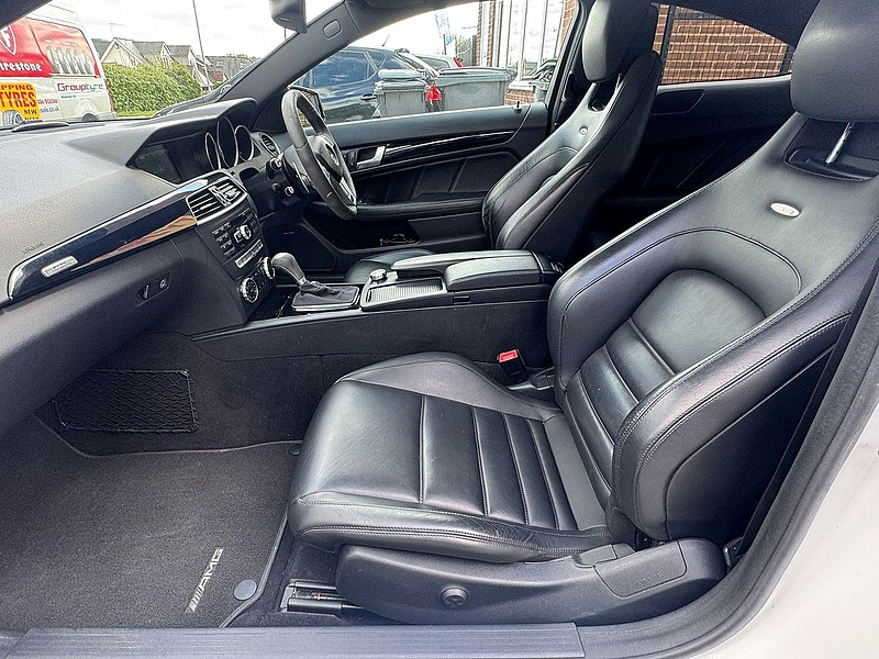 Mercedes-Benz 6.3 C63 V8 AMG Edition 507 Coupe 2dr Petrol SpdS MCT Euro 5 (507 ps)