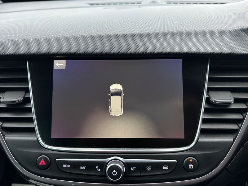 Vauxhall 1.2 Elite Nav SUV 5dr Petrol Manual Euro 6 (83 ps)