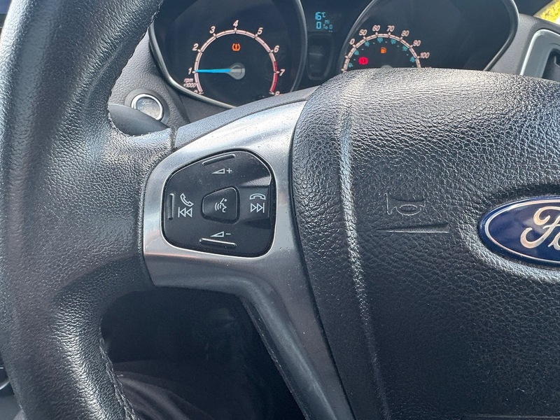 Ford 1.0T EcoBoost Titanium X MPV 5dr Petrol Manual Euro 5 (s/s) (125 ps)