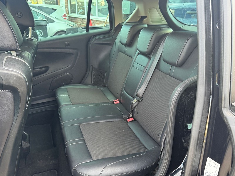 Ford 1.0T EcoBoost Titanium X MPV 5dr Petrol Manual Euro 5 (s/s) (125 ps)