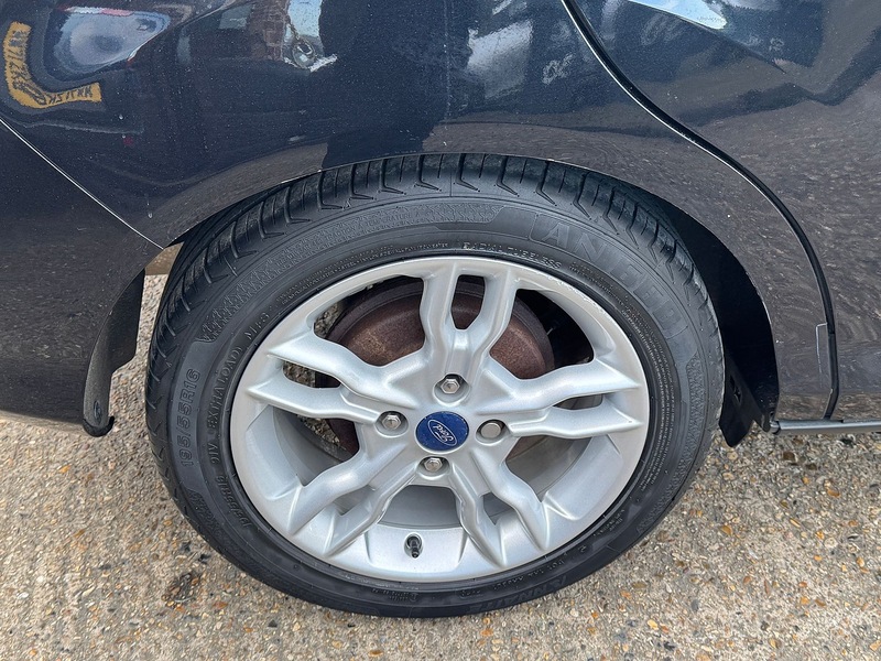 Ford 1.0T EcoBoost Titanium X MPV 5dr Petrol Manual Euro 5 (s/s) (125 ps)