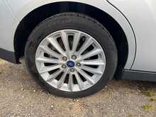 Ford C-Max T EcoBoost Titanium 