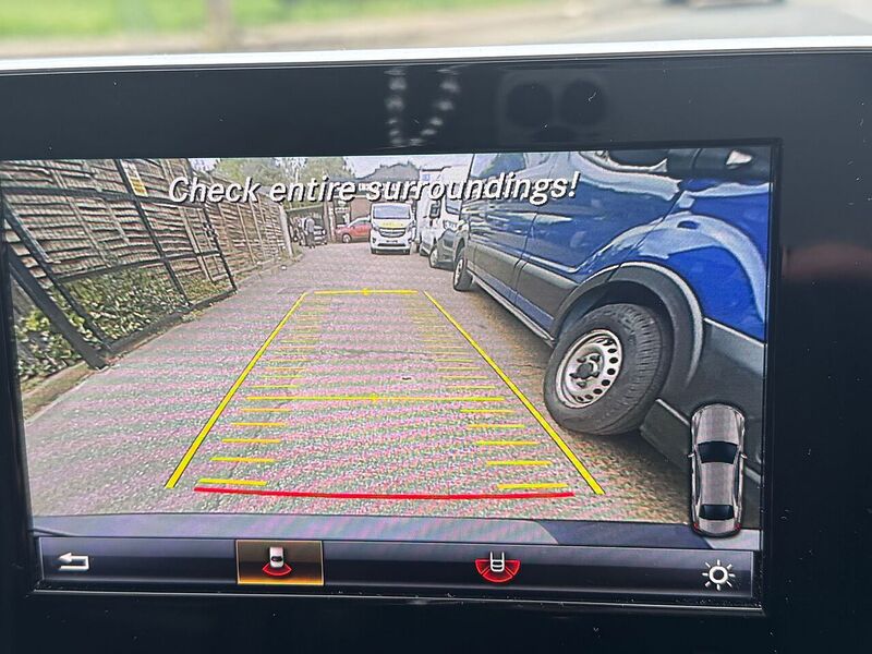 Mercedes-Benz 2.1 C220d AMG Line Saloon 4dr Diesel G-Tronic+ Euro 6 (s/s) (170 ps)