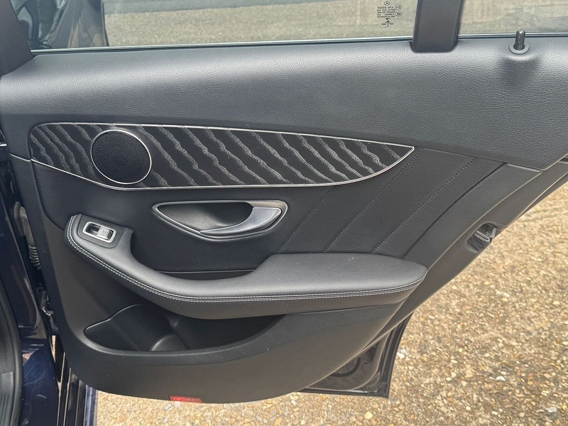 Mercedes-Benz 2.1 C220d AMG Line Saloon 4dr Diesel G-Tronic+ Euro 6 (s/s) (170 ps)