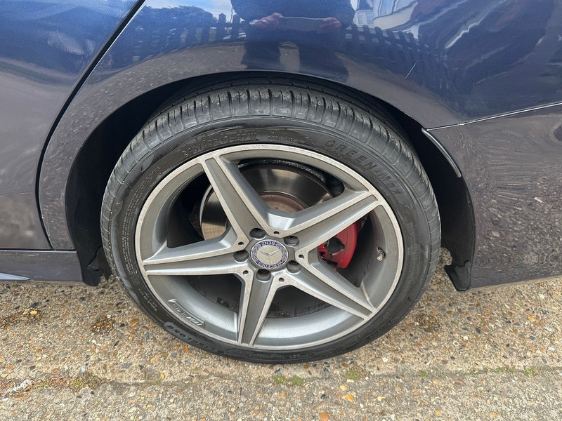 Mercedes-Benz 2.1 C220d AMG Line Saloon 4dr Diesel G-Tronic+ Euro 6 (s/s) (170 ps)