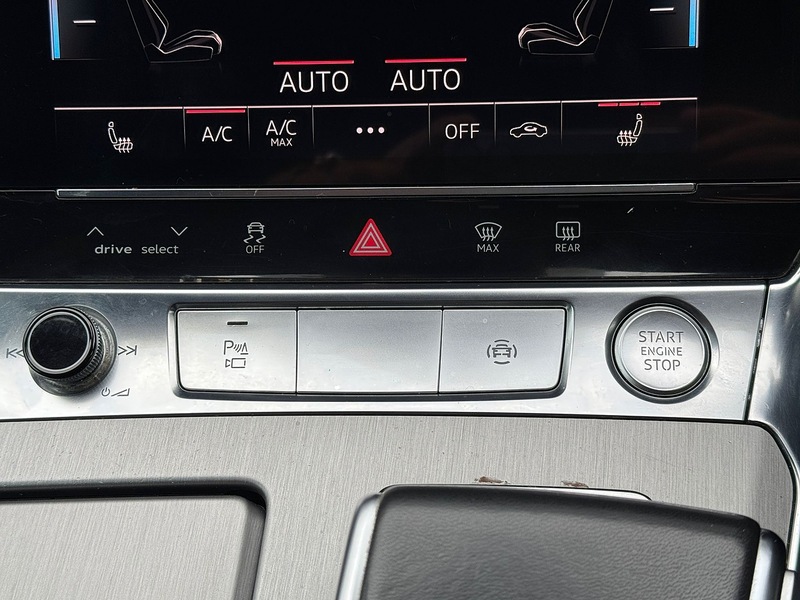 Audi 2.0 TDI 40 S line Sportback 5dr Diesel S Tronic Euro 6 (s/s) (204 ps)