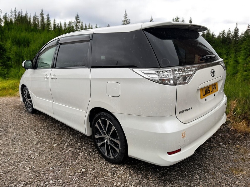 Toyota Aeras 2.4 Auto Petrol MPV (7 Seats)