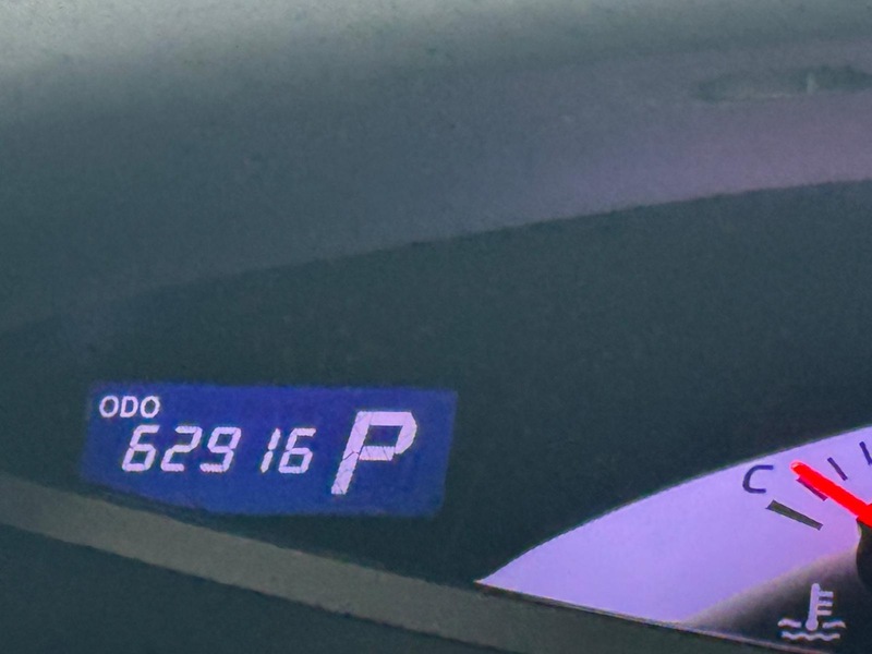 Toyota Aeras 2.4 Auto Petrol MPV (7 Seats)