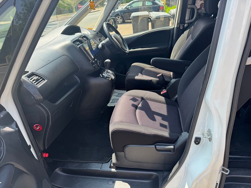 Nissan Highway Star 2.0 Auto Petrol Hybrid MPV (8 Seater)