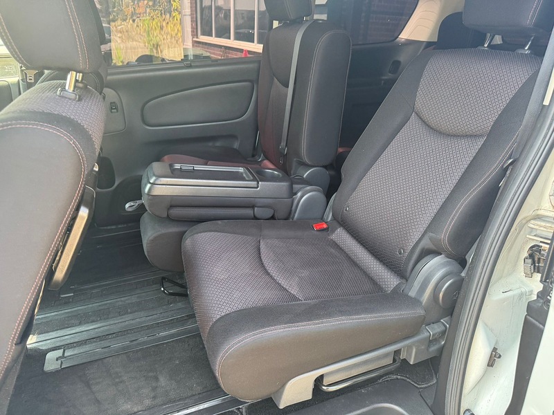 Nissan Highway Star 2.0 Auto Petrol Hybrid MPV (8 Seater)