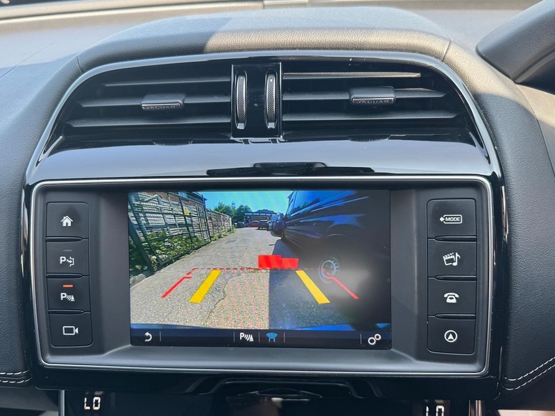 Jaguar 2.0d R-Sport Saloon 4dr Diesel Auto AWD Euro 6 (s/s) (240 ps)