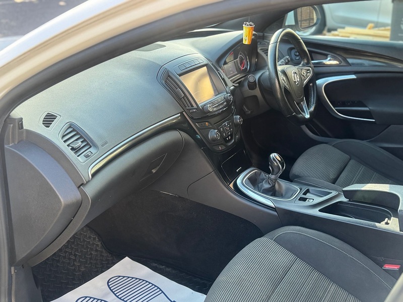 Vauxhall 2.0 CDTi ecoFLEX SRi VX Line Nav Hatchback 5dr Diesel Manual Euro 6 (s/s) (170 ps)