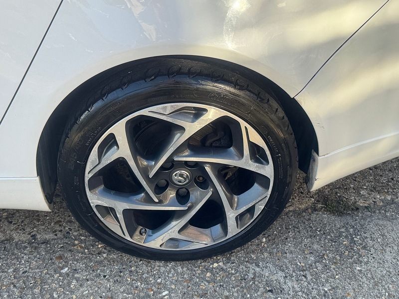 Vauxhall 2.0 CDTi ecoFLEX SRi VX Line Nav Hatchback 5dr Diesel Manual Euro 6 (s/s) (170 ps)