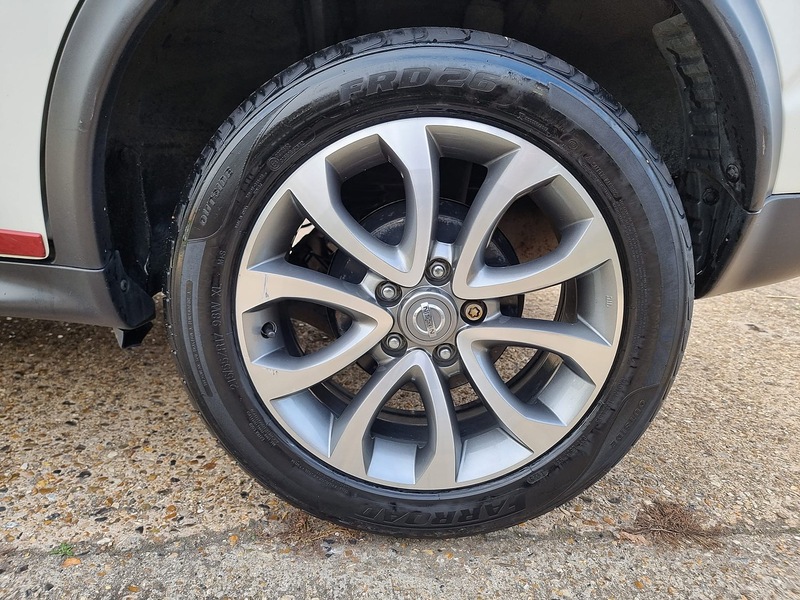 Nissan 1.6 Tekna SUV 5dr Petrol XTRON Euro 6 (117 ps)