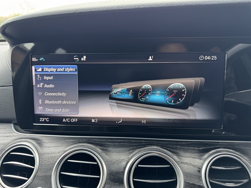 Mercedes-Benz 2.0 E220d AMG Line Saloon 4dr Diesel G-Tronic+ Euro 6 (s/s) (194 ps)